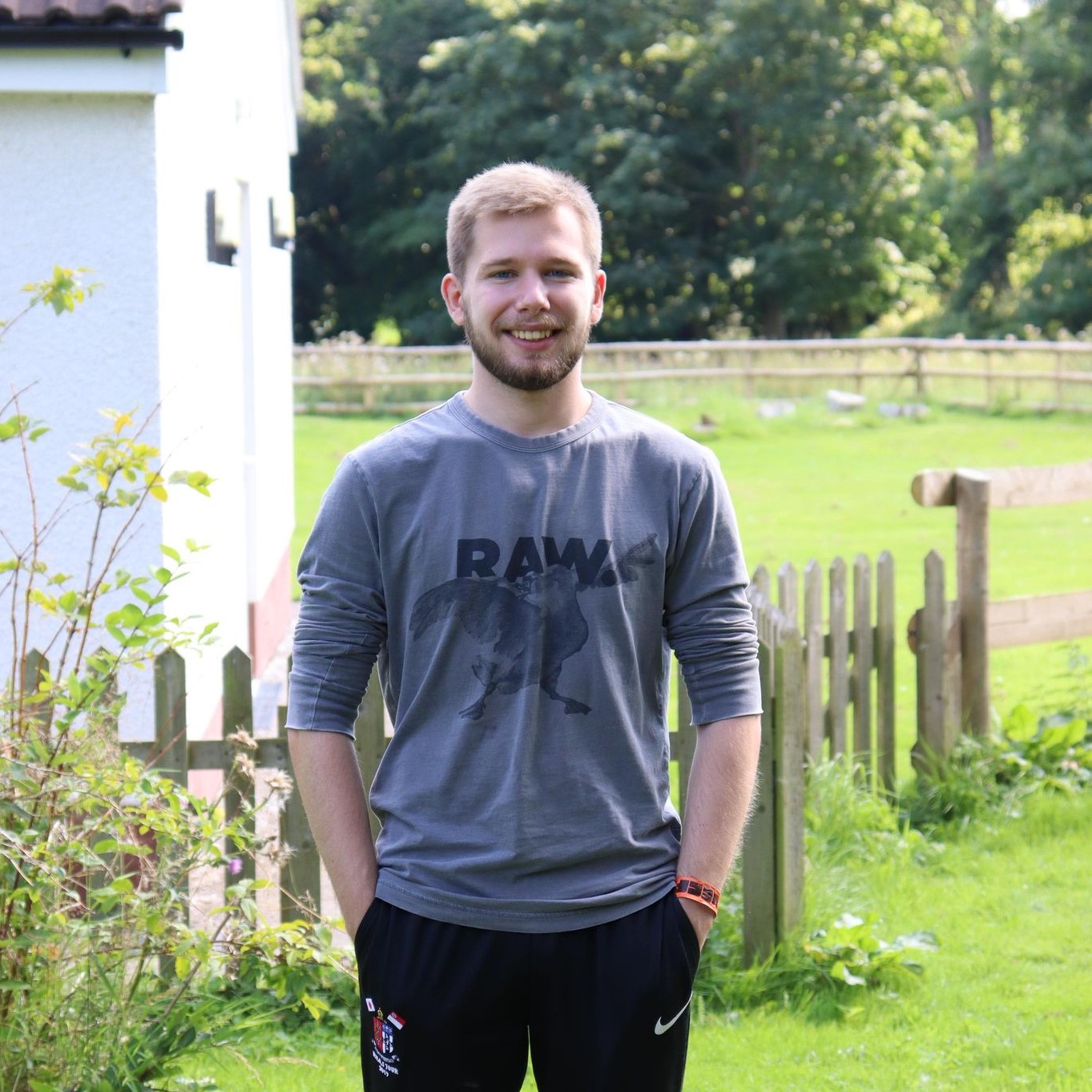 Prayer Secretary - Robin Maes-Prior